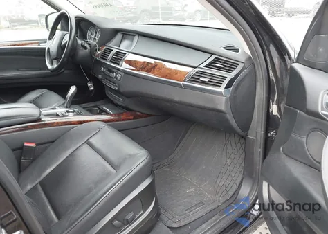 2012 BMW X5 xDrive35D z USA, uszkodzony, nr VIN 5UXZW0C59CL667891